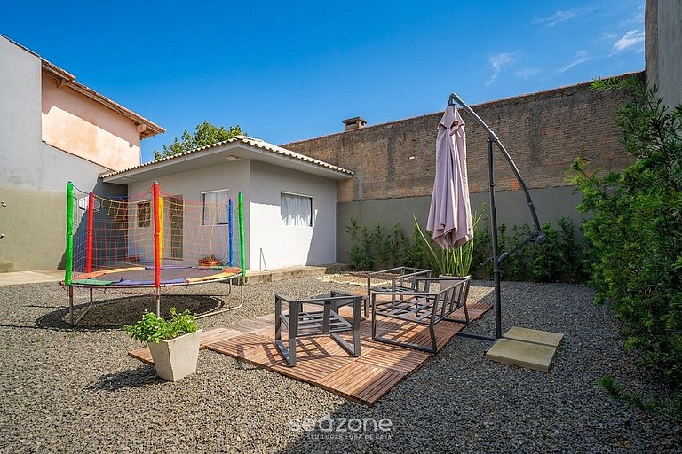 Casa con parrilla cerca de la playa PEL1199
