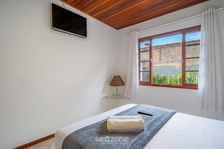 Casa con parrilla cerca de la playa PEL1199