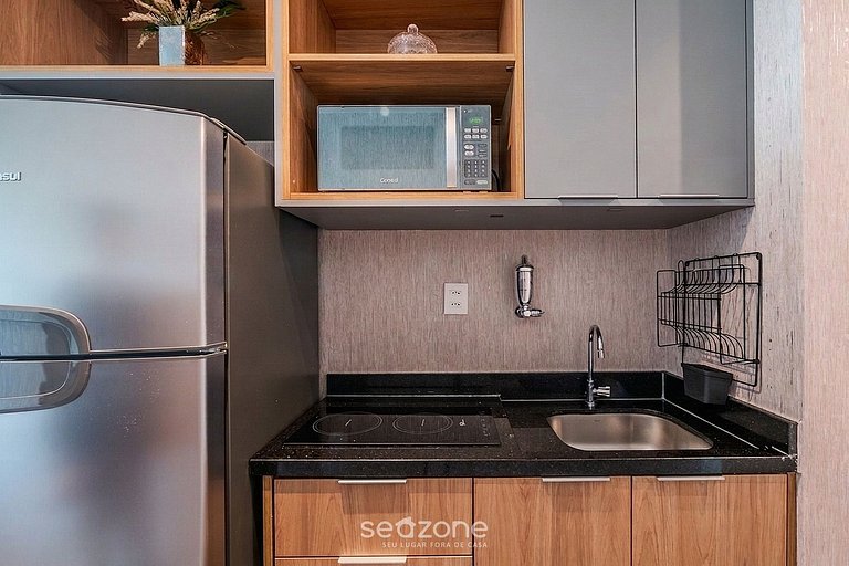 Studio em Cond. c/ piscina prox. do mar ARU0123
