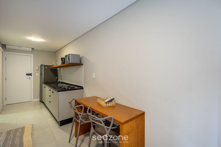 Studio em BC prox. da Praia Central DPR0005