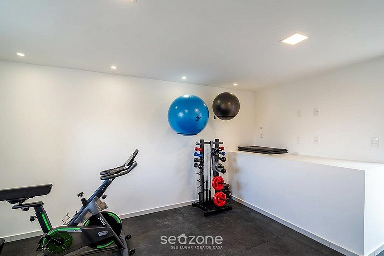 Conforto em Cond. c/ Piscina e Academia AZZ0402