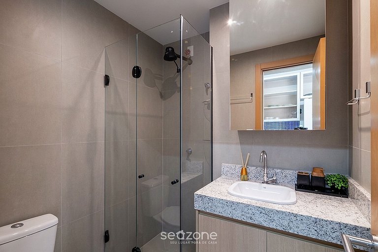 Moderno c/ piscina a 480m do Farol SPB0407
