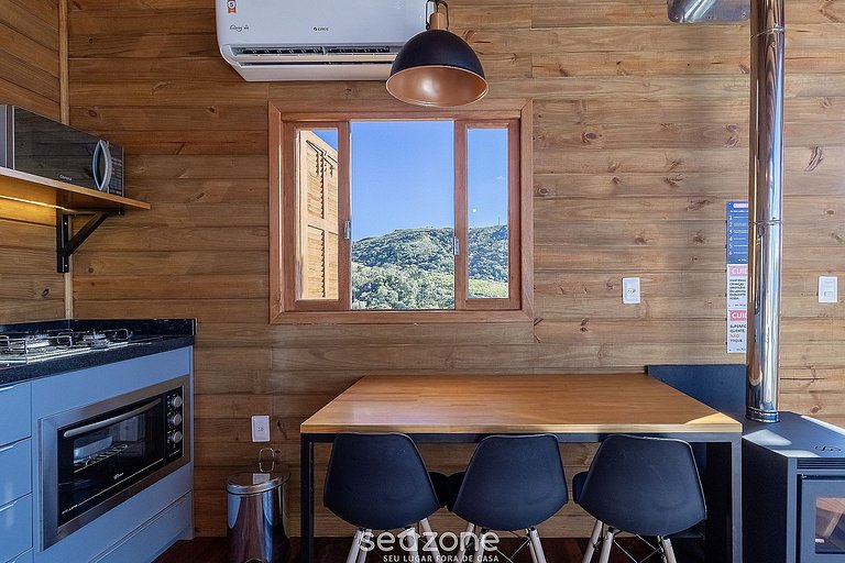 Cabana c/ Hidromassagem e Vista Montanha VST030