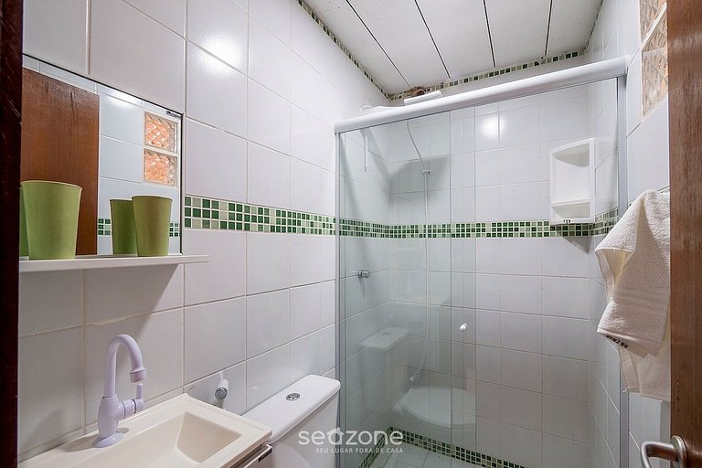 Apto. em Cond. c/ Piscina e churrasq. CVC0010