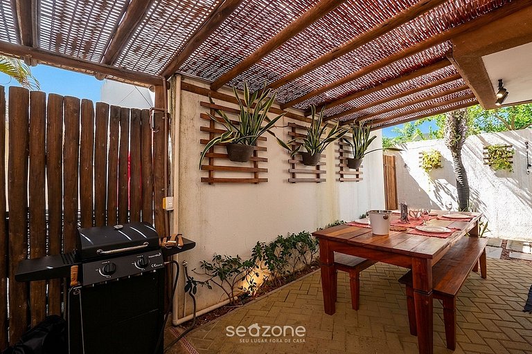 Apto. em Cond. c/ Piscina em Guarajuba PSMA0001