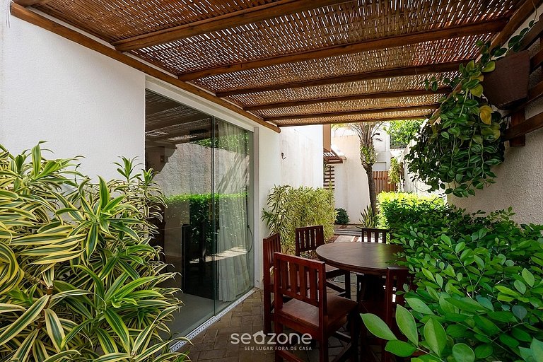 Apto. em Cond. c/ Piscina em Guarajuba PSMA0001