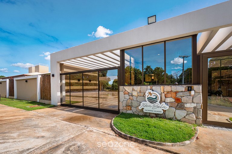 Casa em condo c piscina em Itacimirim IBV0013