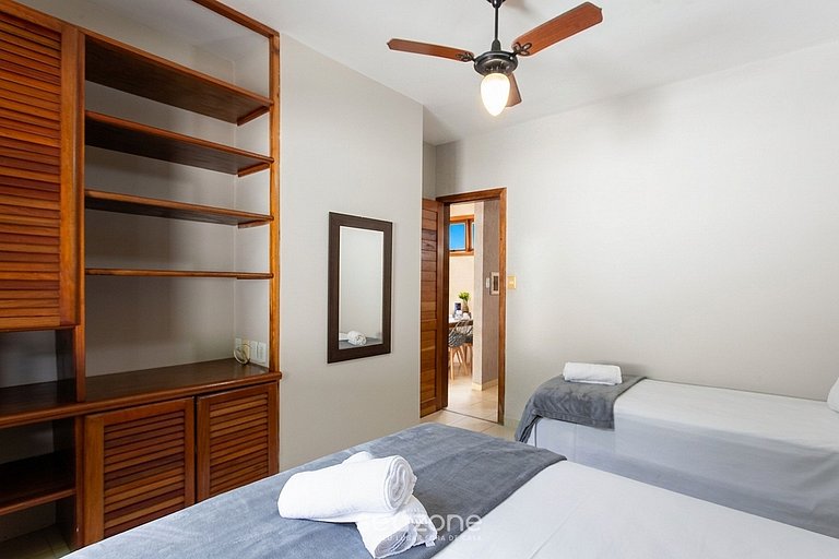 Apto. en Cond. c/ Piscina cerca Taperapuan APT0123