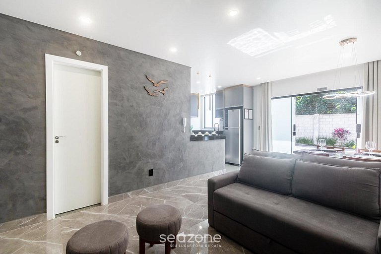 Apto em cond. c/ piscina a 350m da Praia PRY0002