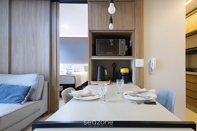 Studio em Cond. c/ Piscina e Varanda LHG0506