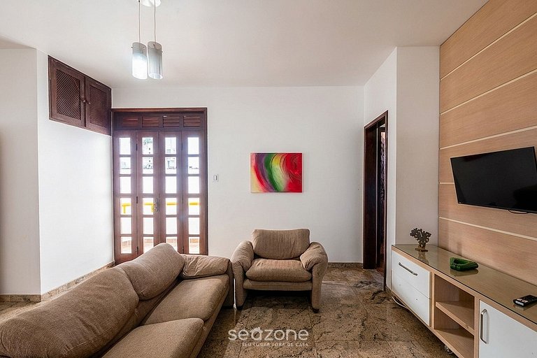 Casa. c/ Piscina e Varanda em Salvador API0062