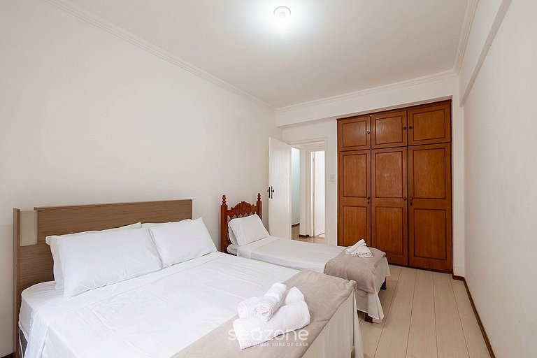 Apto. en Cond. 3 D. a 680m de Playa ODZ0102