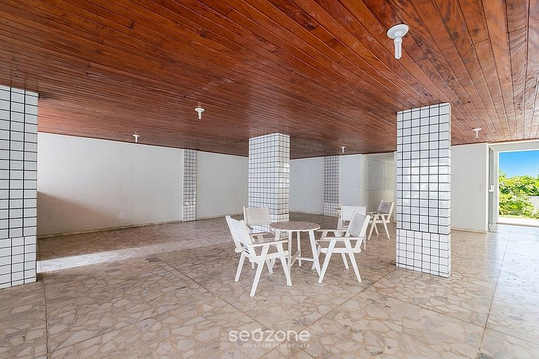 Apto. em Cond. 3 Q. a 680m da Praia ODZ0102