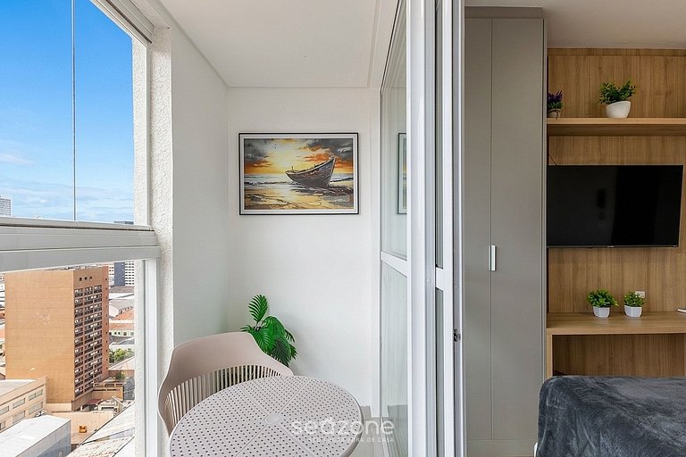 Estudio en Cond. c/ Piscina y Balcón MAN1708