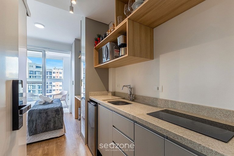 Estudio en Cond. c/ Piscina y Balcón MAN1708
