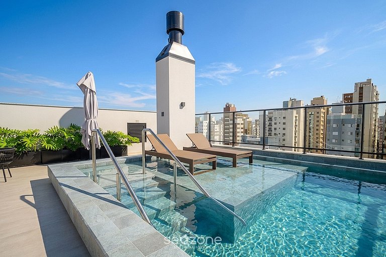 Studio em Cond. c/ Piscina e vista Cidade AMI0413