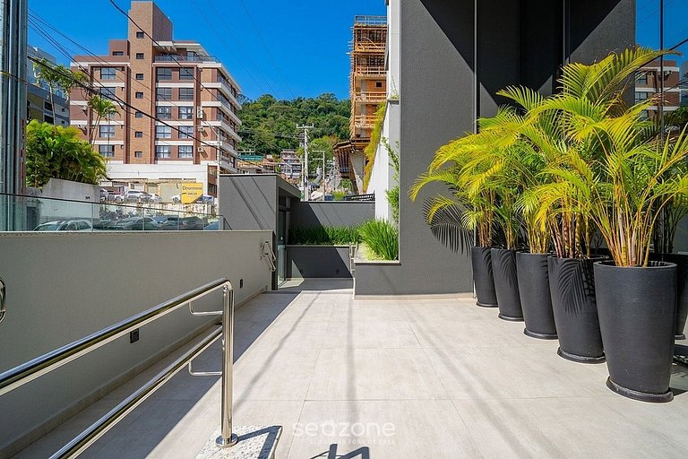 Studio em Cond. c/ Piscina e vista Cidade AMI0413