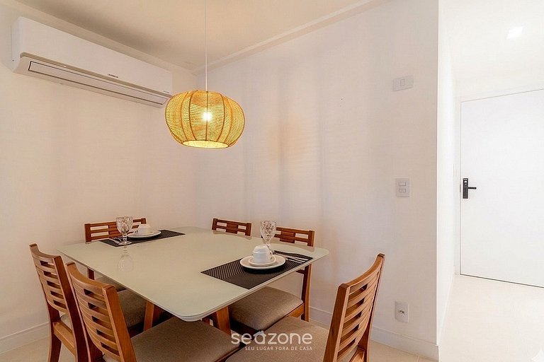 Apto. em Cond. c/ Piscina a 740m da Praia ANO0505