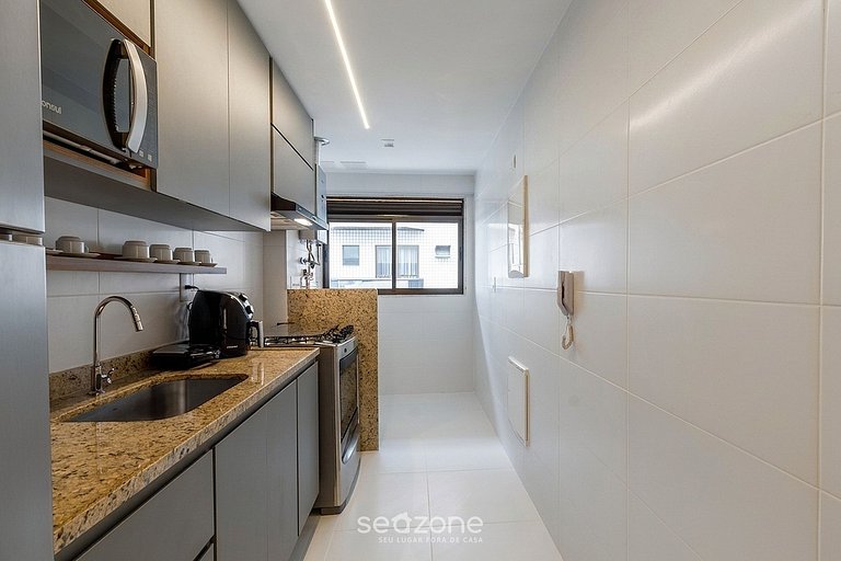 Apto. em Cond. c/ Piscina a 740m da Praia ANO0505