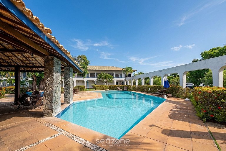 Apto. em Cond. c/ Piscina e Varanda GSF0028