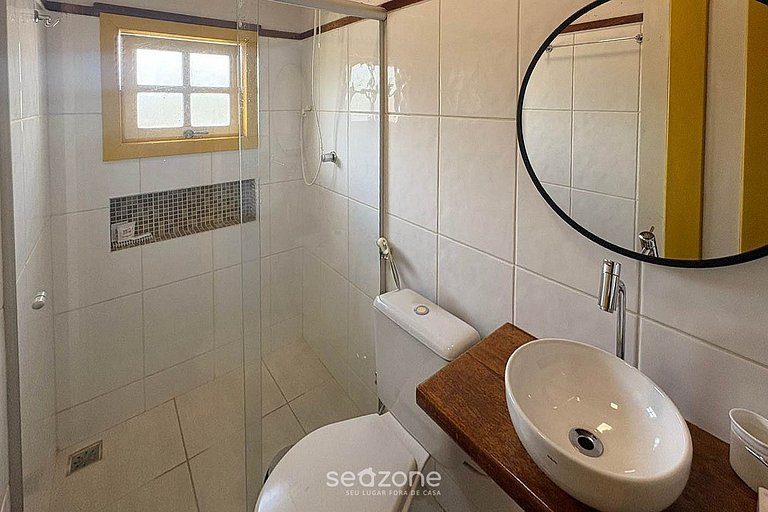 Apto. em Cond. c/ piscina e academia QDR0011
