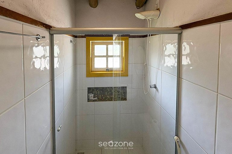 Apto. em Cond. c/ piscina e academia QDR0011