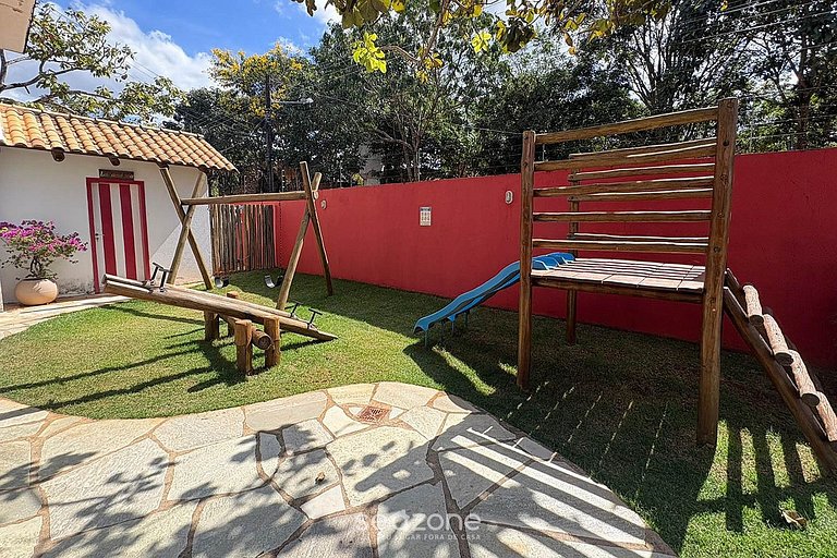 Apto. em Cond. c/ piscina e academia QDR0011