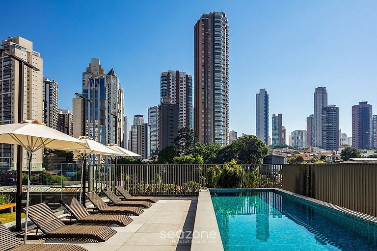 Studio c/ Varanda e Piscina LSS1010