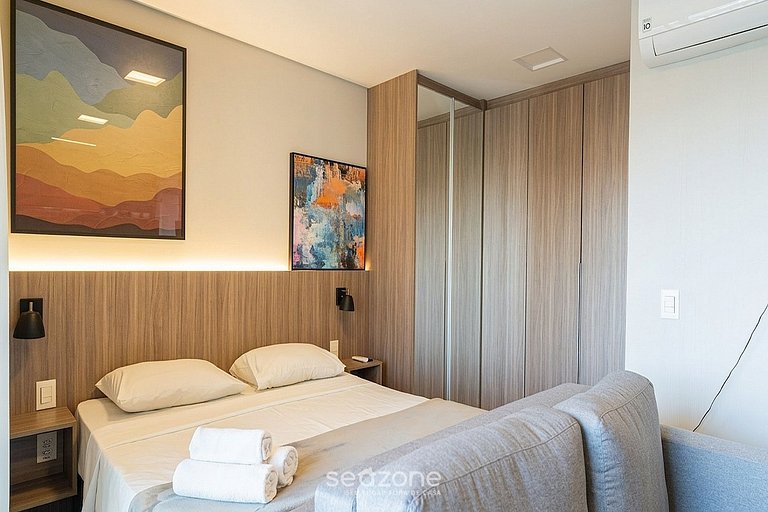 Conforto em Cond. c/ Piscina e Varanda PLT0098