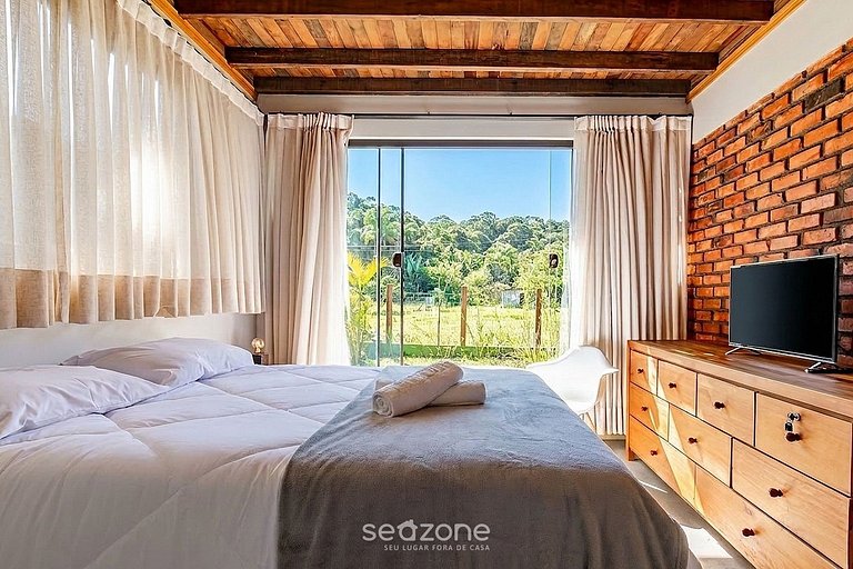 Casa de férias: estilo e conforto Bombinhas EMB686