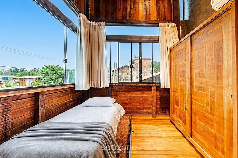 Casa vacaciones: estilo comodidad Bombinhas EMB686
