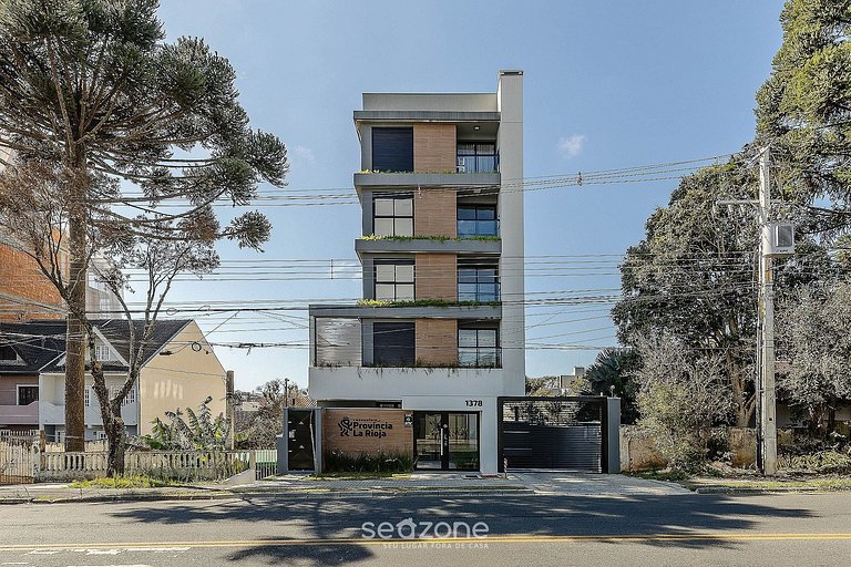 Apto. em Cond. c/ Vista p/ Cidade PLA0403