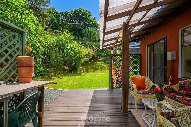 Casa na mata atlântica em cond. privativo MCO0000