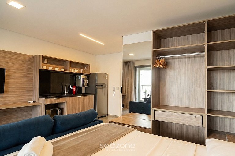Conforto em Cond. c/ Piscina e Varanda PLT0086