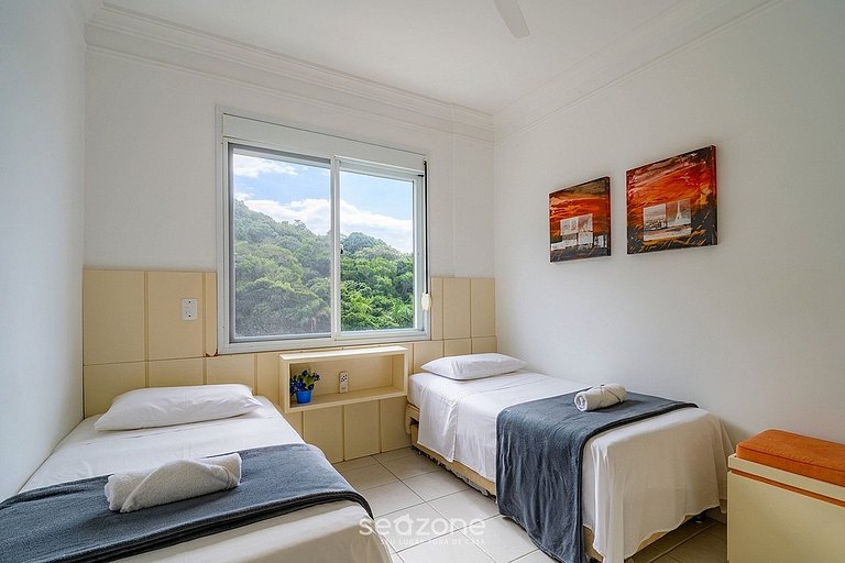 Apto. en condominio frente mar c/ piscina RVG2207