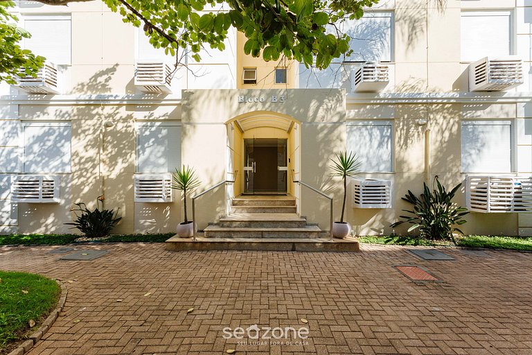 Apto. en condominio frente mar c/ piscina RVG2207