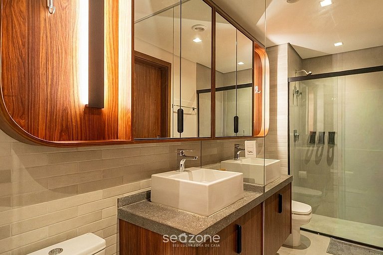 Studio c/ varanda em Cond. c/ piscina LSS1301
