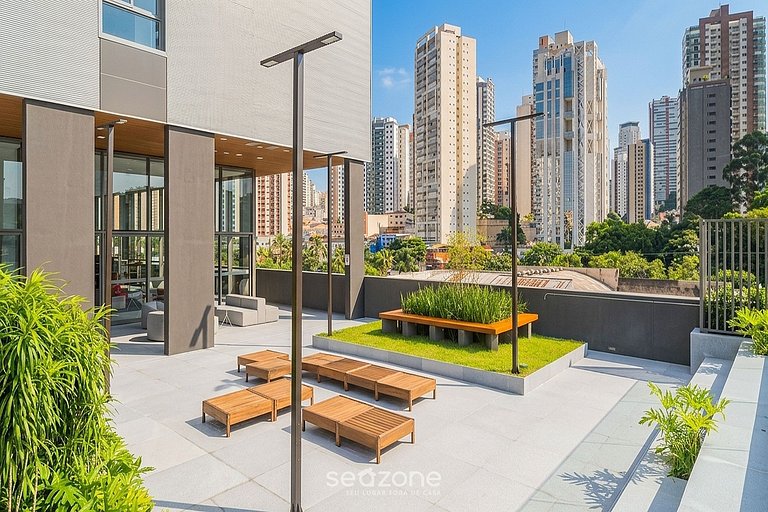 Studio c/ varanda em Cond. c/ piscina LSS1301