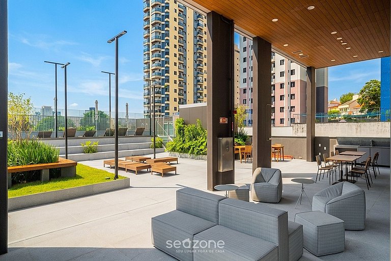 Studio c/ varanda em Cond. c/ piscina LSS1301