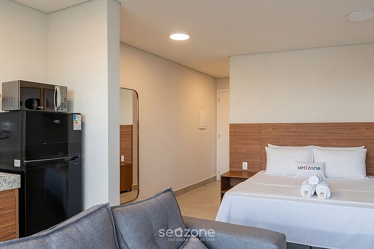 Studio en cond. con piscina y gimnasio MSU1201