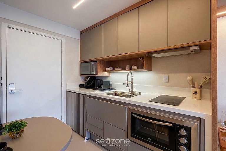 Apto. c/ balcón en Condo. prox. Playa HSA0709