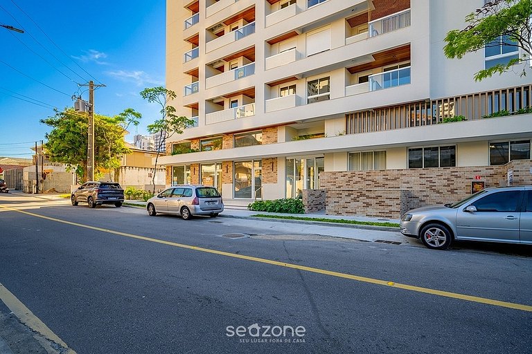Bem localizado em cond. c/ academia SPS0605
