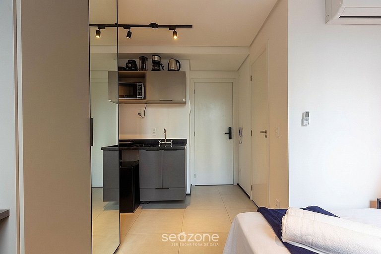 Studio em Cond. c/ piscina em Bela Vista VFA0412