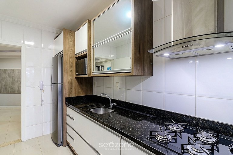 Apt em Cond. pé na areia c/churrasq. priv. DNL0101