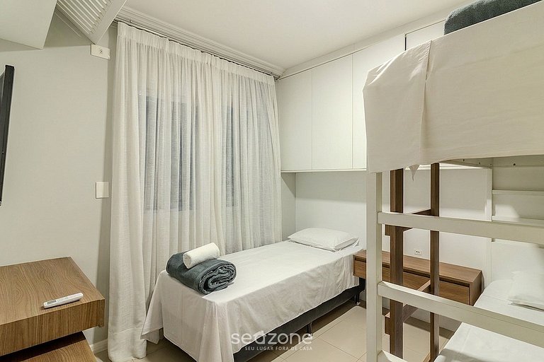 Apt em Cond. pé na areia c/churrasq. priv. DNL0101