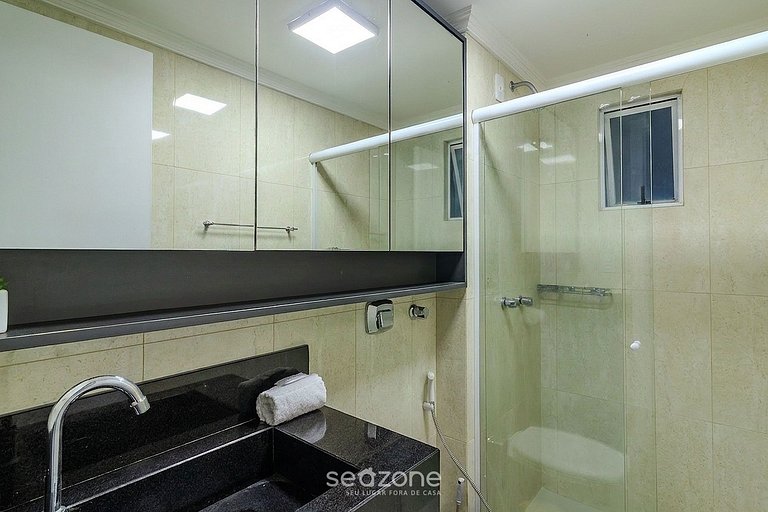 Apt em Cond. pé na areia c/churrasq. priv. DNL0101