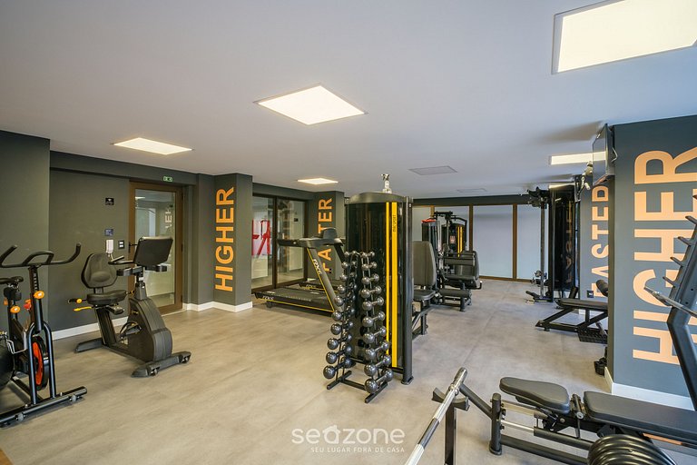 Studio em Cond. c/ Piscina e Academia EUB0301