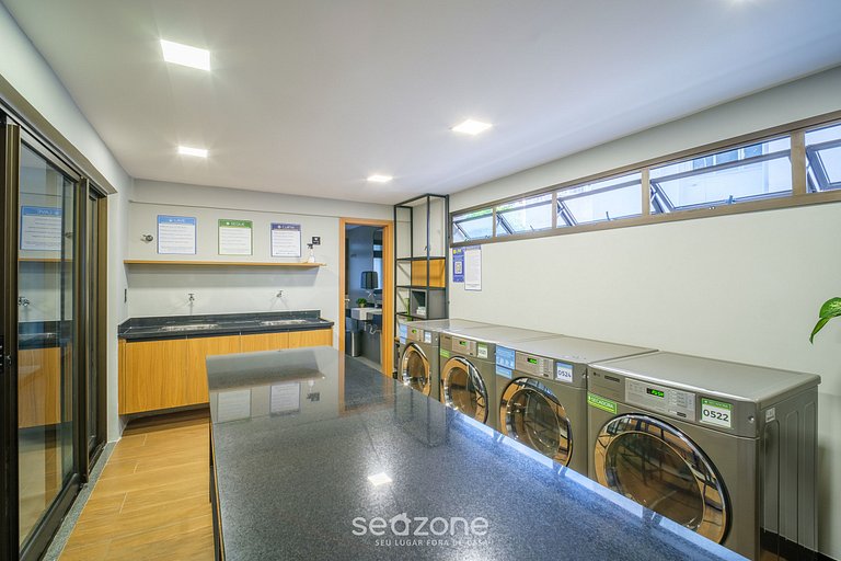 Studio em Cond. c/ Piscina e Academia EUB0301