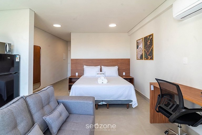 Conforto c/ Varanda em Cond. c/ Piscina MSU0803
