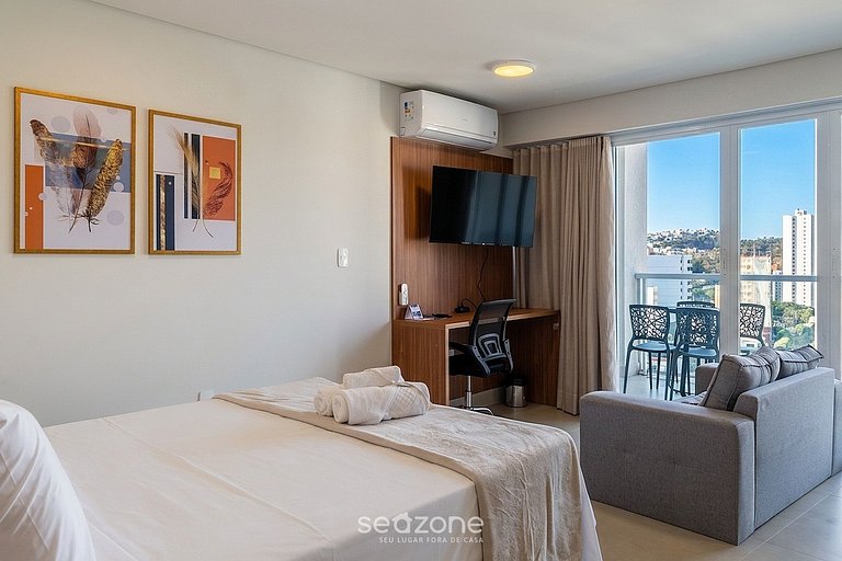 Confort c/ Balcón en Condo. c/ Piscina MSU1202